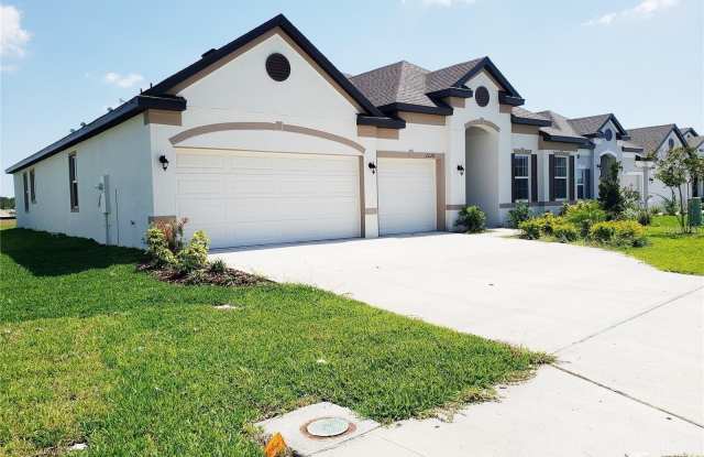 2228 CITRUS BREEZE DRIVE