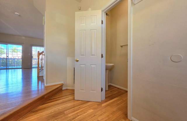 3989 HARTLAKE Street