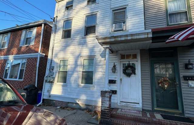 225 WOOD Street