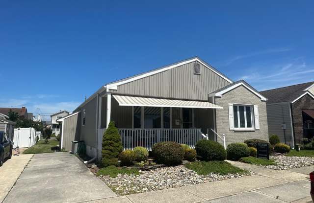 217 N 34th Ave