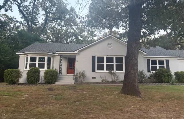 Beautiful 3 Bedroom and 2.5 Bathroom