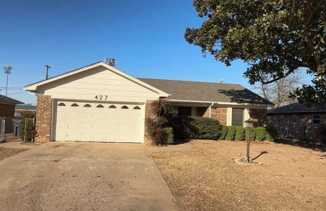Make this newly remodeled 3 bedroom home yours in Jenks!