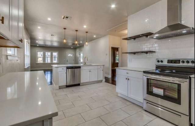 MASSIVE MOVE-IN SPECIAL! 4 Bedroom Home with Hi-Speed Internet Included near OKC's Plaza District
