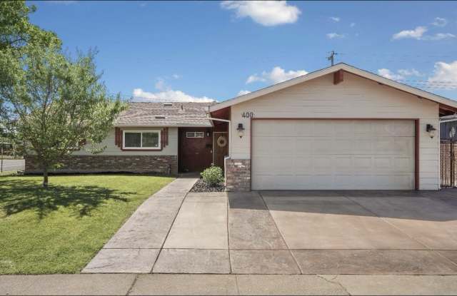 Photo of 400 Sunset Drive