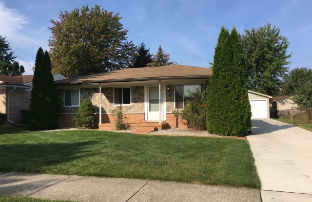 42517 Terry St - 42517 Terry Street, Macomb County, MI 48038