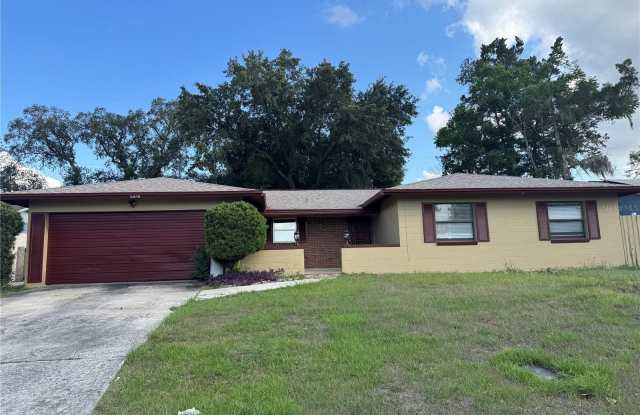 5816 VIKING Road