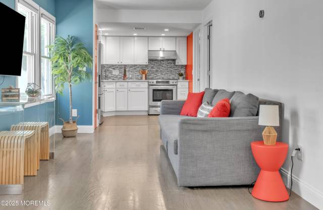 1822 Parkway unit: 1