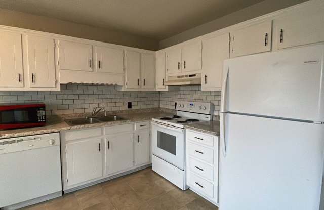 2 Bedroom 1.5 Bath Townhome