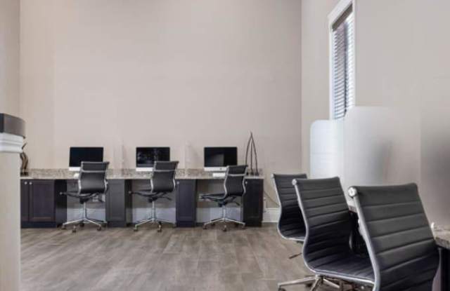 Photo of 15510 Ranch Rd 620 N, #1018