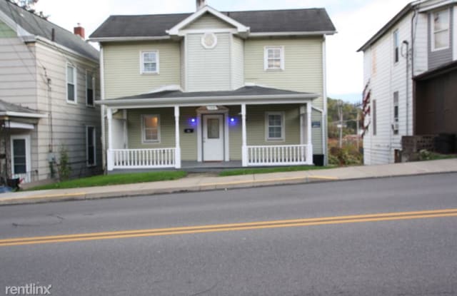 140 E Pike St 1 - 140 East Pike Street, Canonsburg, PA 15317