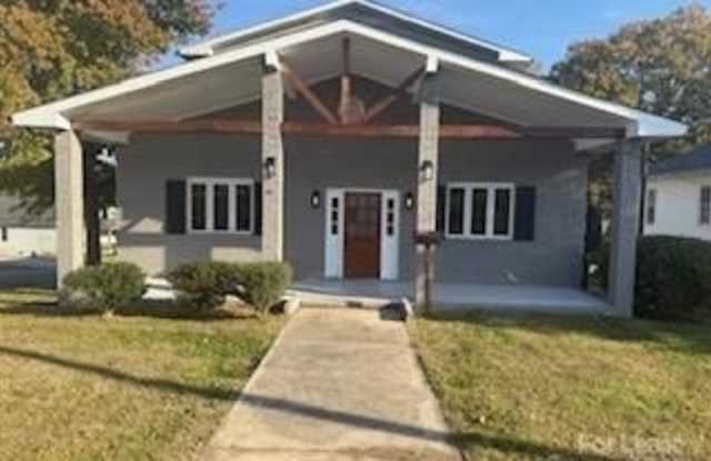 Photo of 314 N Ridge Avenue