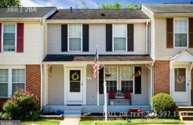 134 Oak Tree Ln