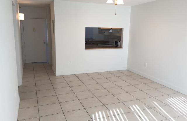 1700 NW N River Dr # 505