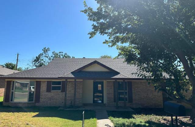 Photo of 1003 CIMARRON Trail