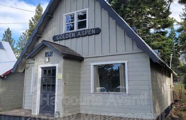 1701 Old Mammoth Rd
