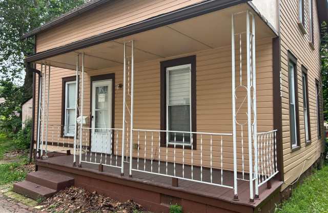 Photo of Cudell/Edgewater neighborhood; 4 bedroom/1 bath single family house for rent!