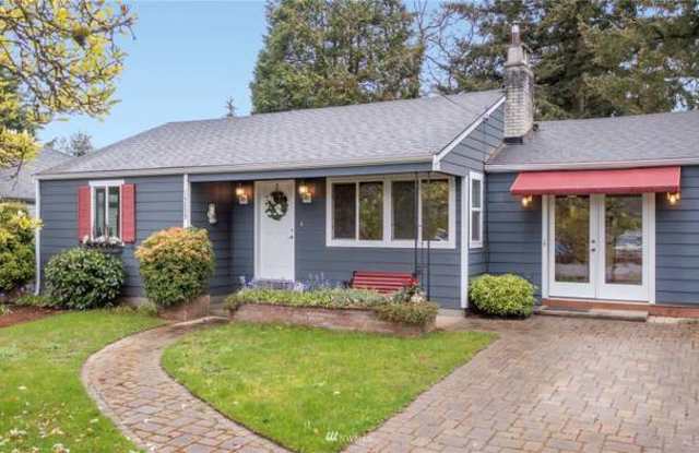 15209 6th Avenue Northeast