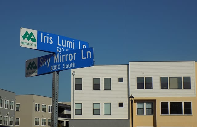 8373 S Iris Lumi Ln #102 - 1