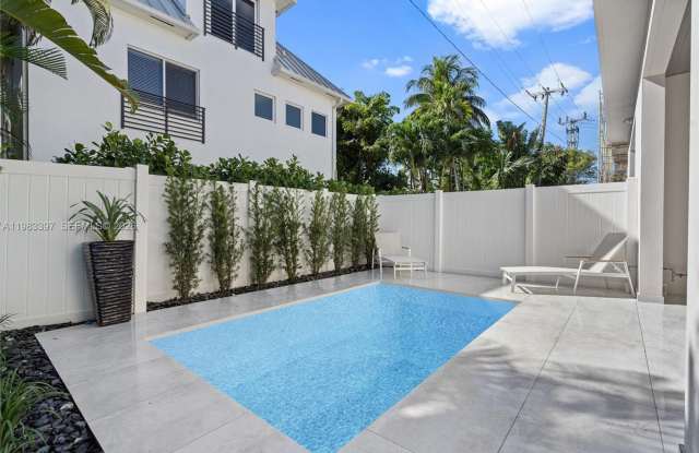 1410 NE 5th Street A, Fort Lauderdale, FL 33301