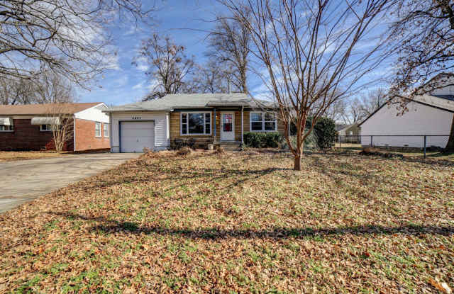 2 Bed | 1.5 Bath in Midtown Tulsa!