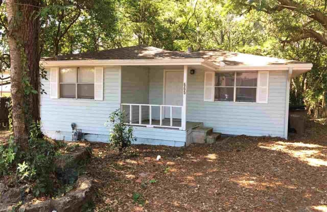 665 ROYCE ST - 665 Royce Street, Pensacola, FL 32503