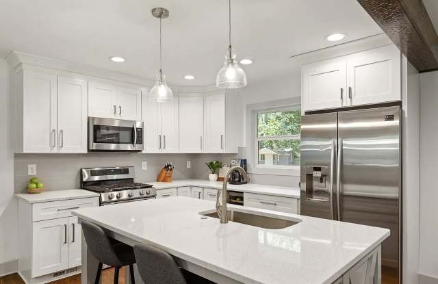 2129 Kensington Gates Drive Northwest