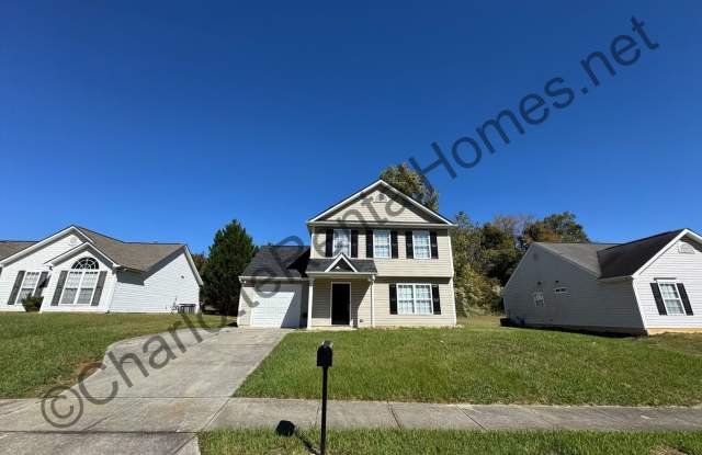 Photo of Nice 3 bedroom 2.5 bath home in Charlotte!
