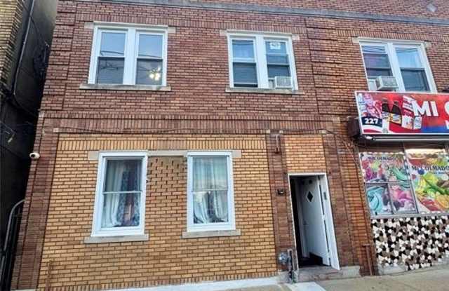 225-227 Harrison Avenue