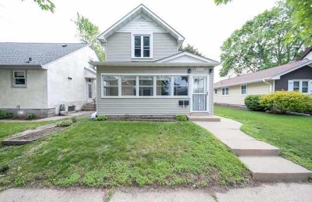 2655 California St. N.E., Unit 2