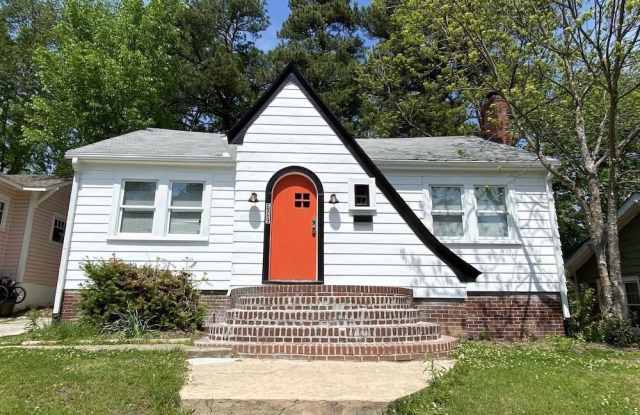 609 Dunbar Street