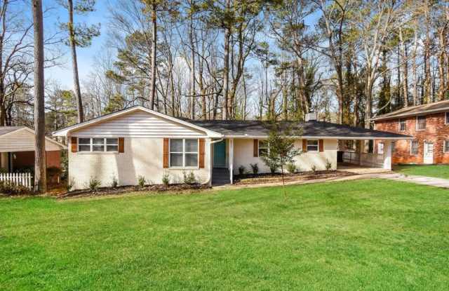 9013 Myrtle Dr