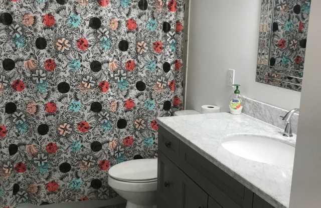 Photo of ** CUTE 2/1.5 CONDO IN FARFIELD OAKS **