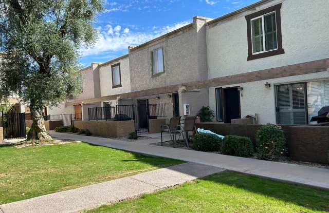 Photo of Stunning updated 2 Bedroom, 2 Bathroom, 2 car garage in heart of downtown Scottsdale