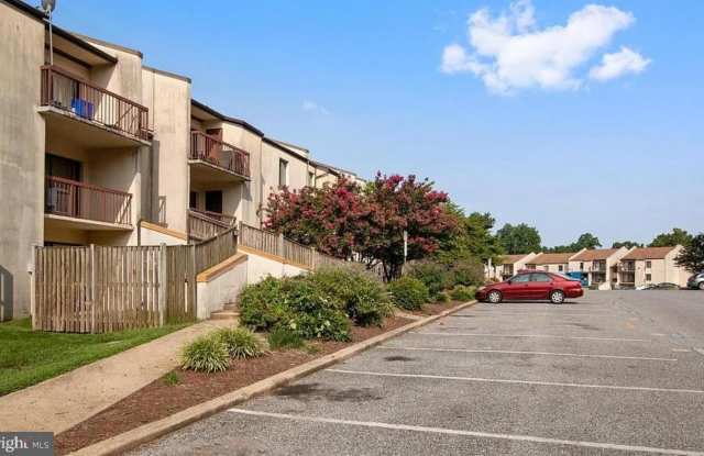 10133 PRINCE Place unit: 102-12C