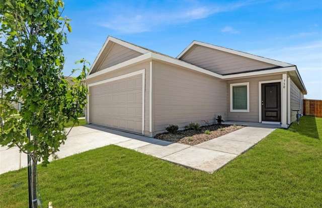 Photo of 1033 Rain Tree Road