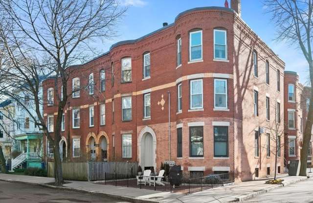 96 Brook St