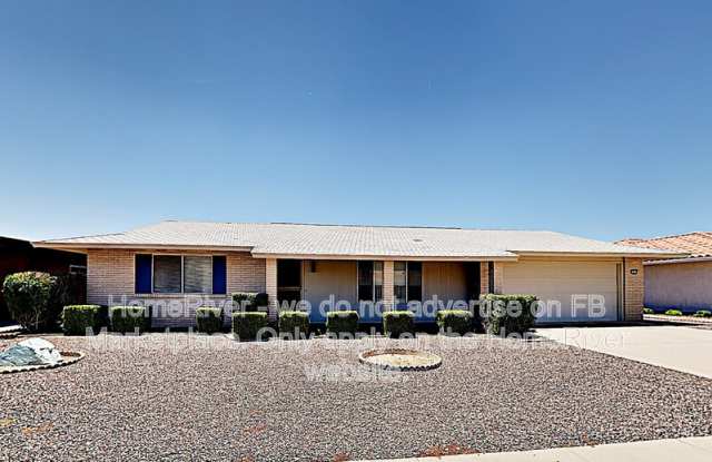 10413 W Oak Ridge Dr