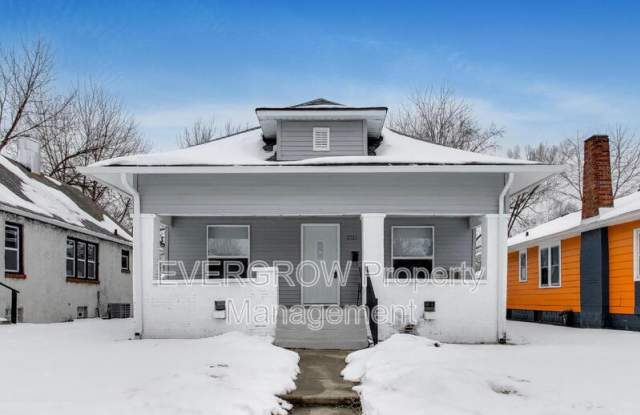 2021 Mansfield Street