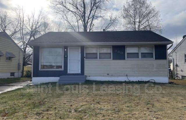 360 Shepley Dr - 360 Shepley Drive, Glasgow Village, MO 63137