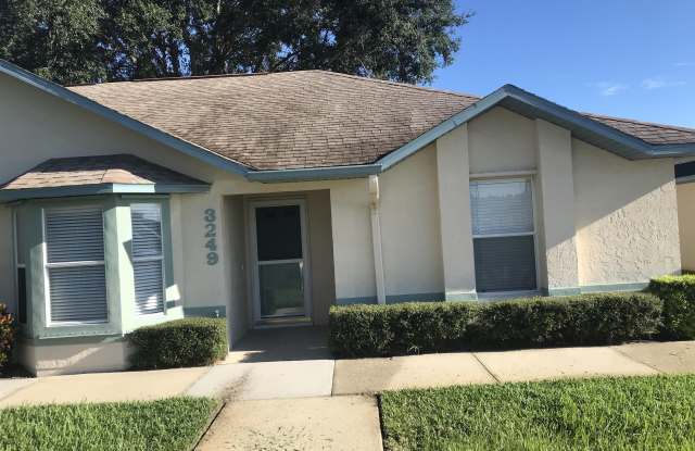 3249 Villaway  Circle