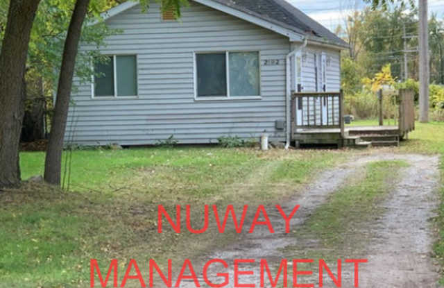 $910.00 - 2 Beds | 1 Bath House in Burton with a basement & deck