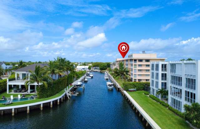 Photo of 750 NE Spanish River Boulevard