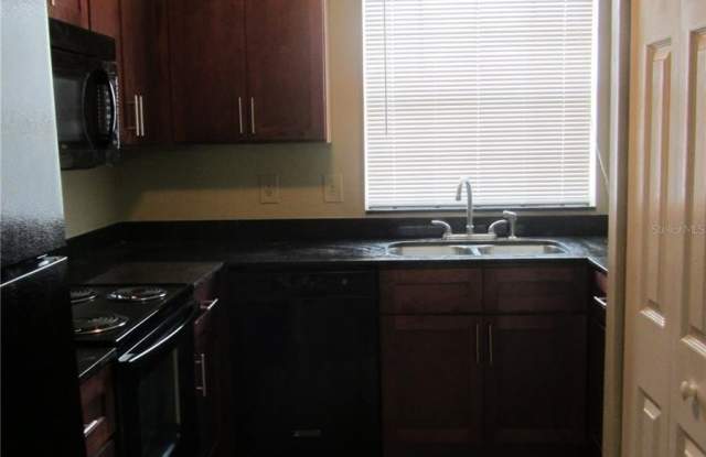 440 BANYON TREE CIRCLE