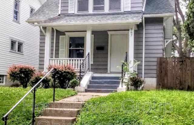 767 Greenlawn Ave