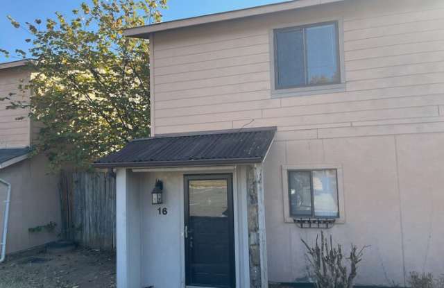 Photo of 16 Edgehill Cove