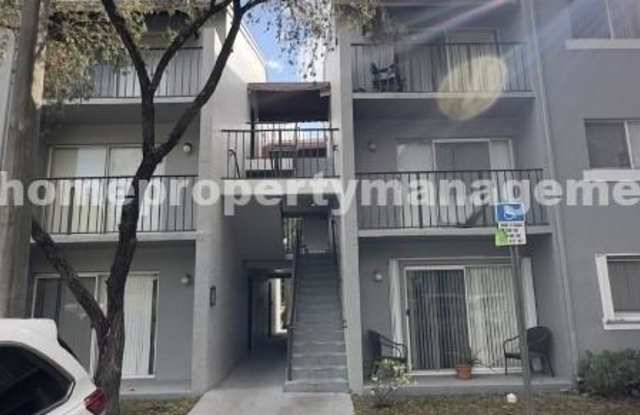 1068 North Benoist Farms Rd.