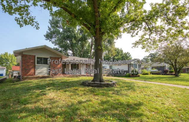 2485 Wedgwood Dr W - 2485 Wedgwood Drive West, St. Louis County, MO 63033
