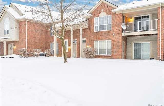 8208 Chesapeake Circle