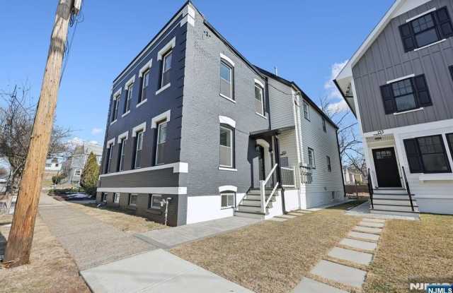 135 Forest Street