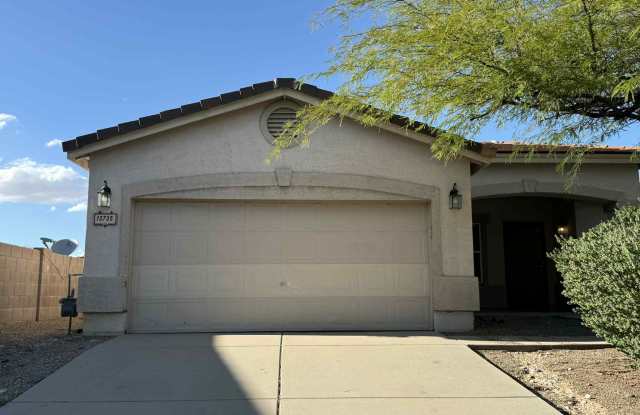 Photo of 13735 East Shadow Pines Lane